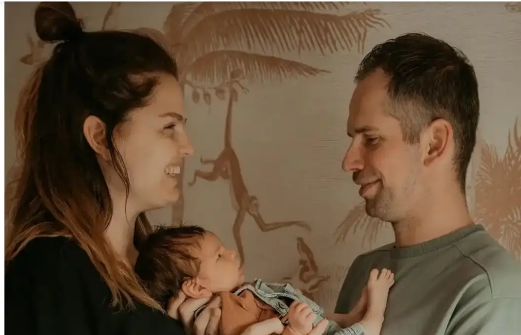 却也爆出了, 如今却惨遭, 金量虽不比